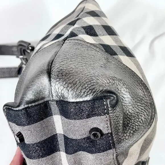 Burberry Super Nova Shimmer Check Tote Bag Canvas Leather Trim Open Top Pockets - Picture 14 of 16